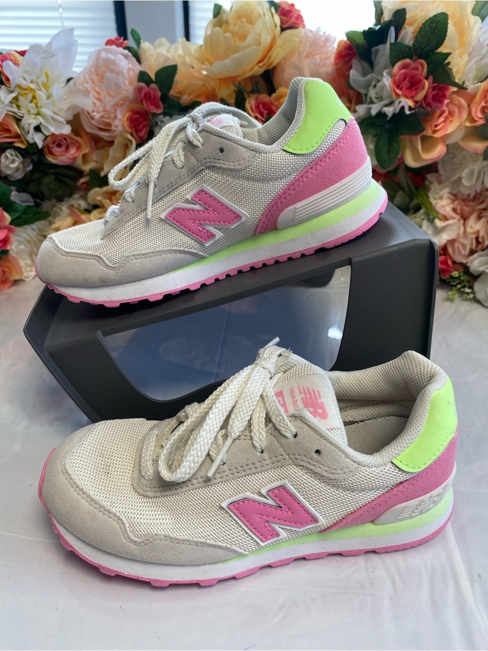 New Balance 515 Classic Kids Sneakers White Pink Lime Size 1